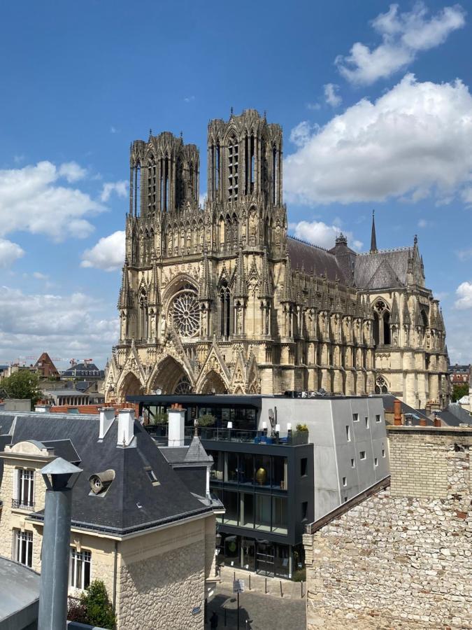 Duplex Hammam Au Pied De La Cathedrale Avec Vue Leilighet Reims Eksteriør bilde