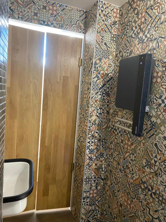 Duplex Hammam Au Pied De La Cathedrale Avec Vue Leilighet Reims Eksteriør bilde